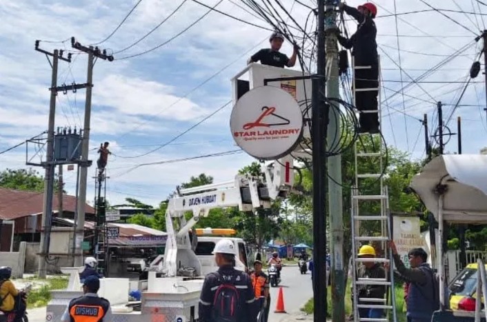 Pemko Pekanbaru Minta Dukungan Komdigi Soal Penataan Kabel Fiber Optik