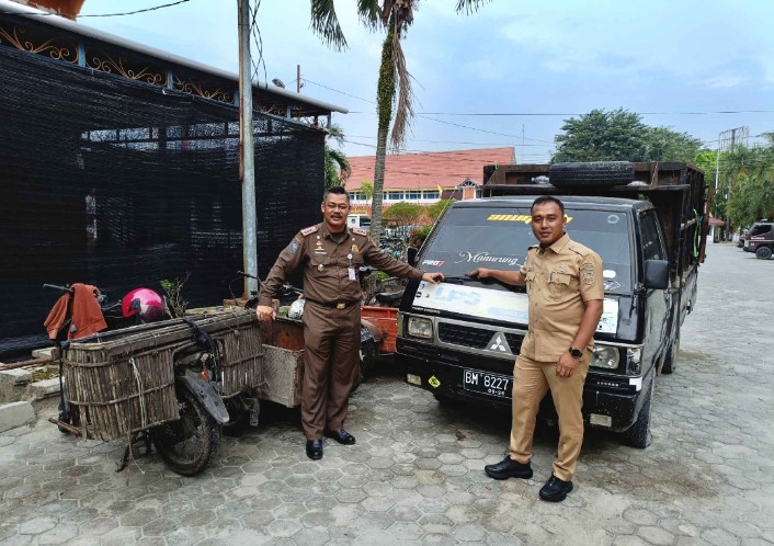 Buang Sampah Sembarangan, DLHK Pekanbaru Minta Masyarakat Waspadai Angkutan Tak Resmi