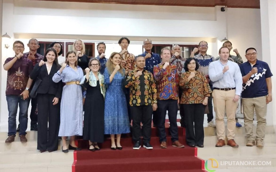 Komitmen Pemerintah Jaga Lingkungan, Gubri Wahid Deklarasikan GREEN for Riau