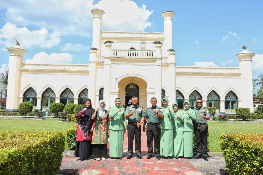 Danrem 031 Wirabima Pesan Rawat dan Jaga Peninggalan Sejarah Sultan Siak