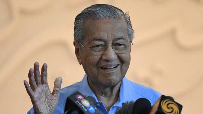 Ternyata Ini Resep Khusus Eks PM Malaysia Mahathir Panjang Umur Tembus 100 Tahun