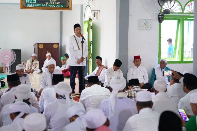 Gubri Syamsuar Hadiri Haul Allah Yarham Syekh Ma'sum Tambusai ke-62 di Desa Sungai Kumango Rohul