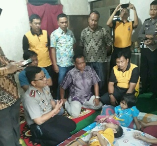 Tinjau & Bantu Selamat Kurniawan, Kapolres Minta Pemkab Tangani Secara Berkelanjutan