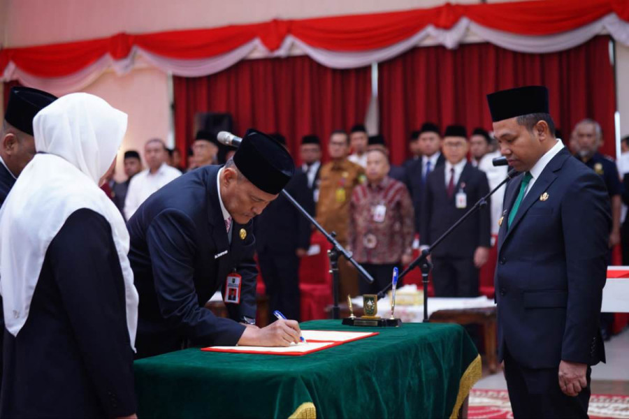 Pj Sekda Riau Resmi Dilantik, Berikut Arahan Gubri Abdul Wahid