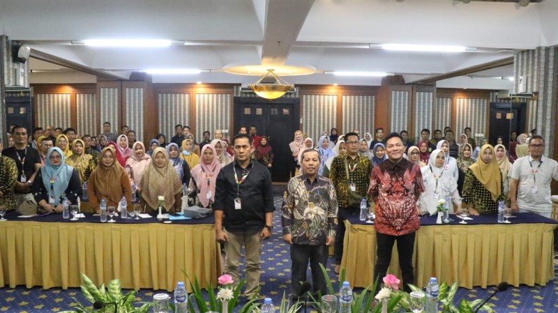 Buka Bimtek SIPD, Bupati Berharap Timbulkan Semangat Kerja