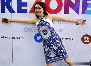 Kiat Jadi Penyanyi Sukses ala Angela July