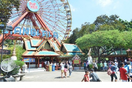 Pengunjung Perempuan Masuk Dufan Diskon 50 Persen