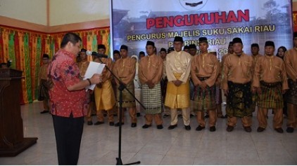 Bupati Amril Ajak Suku Sakai Bangun Daerah