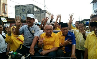 Andi Rachman Blusukan Ke Pasar Kayu Jati Tembilahan