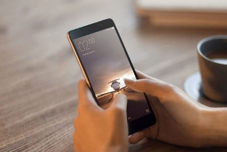 Smartphone Membuat Orang Mandul Kreativitas dan Bodoh?