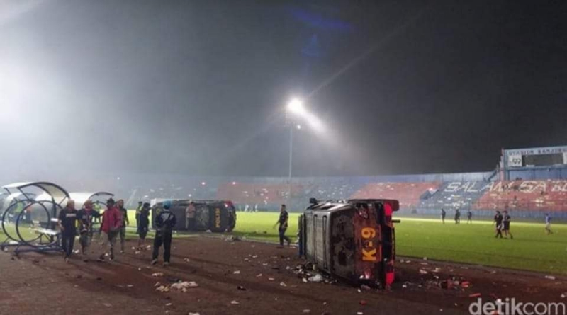 Rusuh di Stadion Kanjuruhan Malang, 127 Tewas, 180 Luka luka