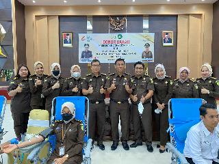 Hari Bhakti Adhyaksa & HUT IAD, Kejati Riau Gelar Donor Darah