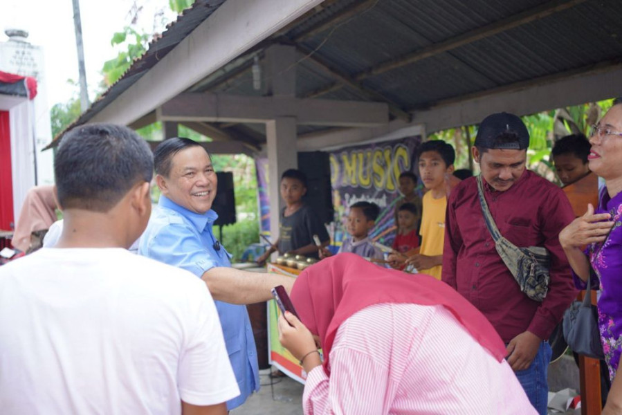 SF Hariyanto Disambut Hangat Masyarakat Puo Raya Rohul, Ternyata Ini Sebabnya