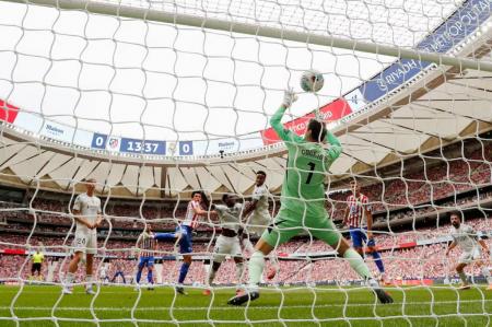 Derby Paling Dramatis, Atletico Madrid  Tekuk Real Madrid 5:2