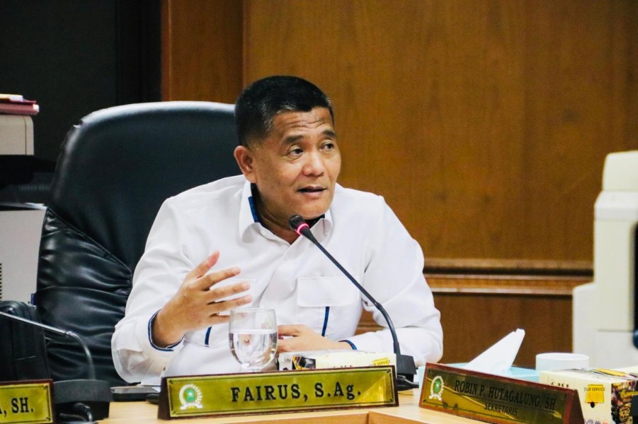 Disdik Riau Larang Siswa Study Tour, DPRD Minta Pelanggar Disanksi Tegas