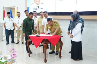 Bentuk Nyata Dukungan Pemerintah, Pemprov Riau Hibahkan Aset Tanah ke Universitas Riau