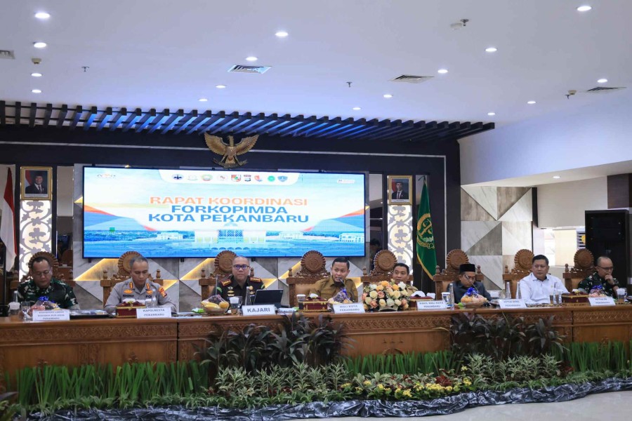 Rapat Forkopimda Pekanbaru, Pemko Pekanbaru Bahas Penataan Pasar Simpang Baru dan Kawasan 133 Ruko