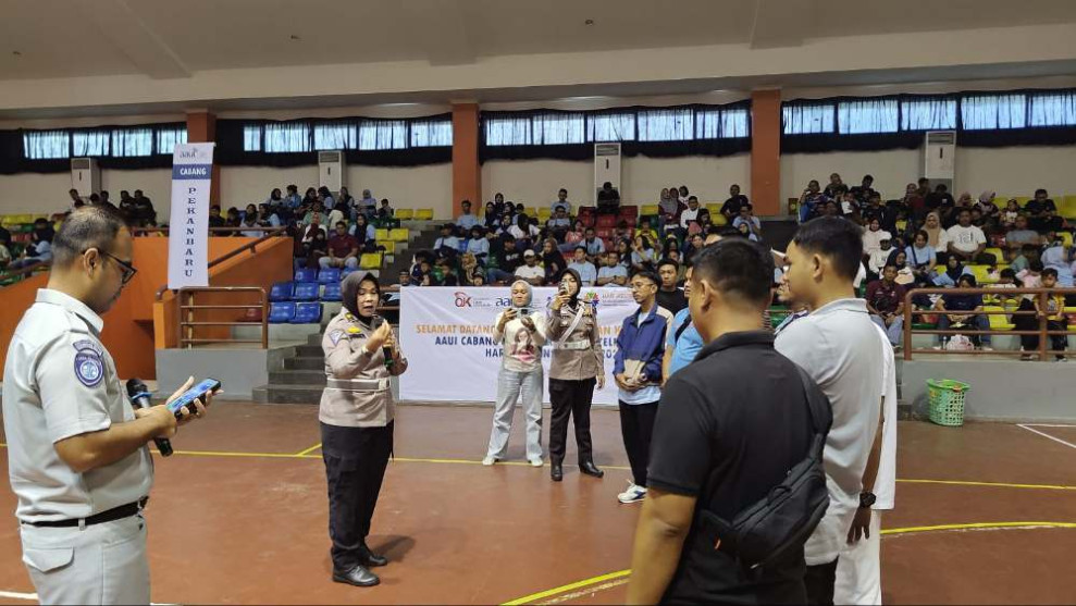 Ditlantas Polda Riau Gelar Kampanye Keselamatan dan Pilkada Damai di Gor Tribuana Pekanbaru