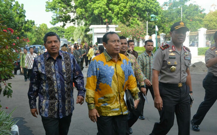 Wakil Bupati Siak Bahas Masalah Kemiskinan 