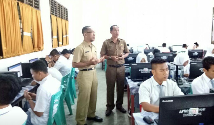 229 Siswa SMK Negeri 1 Benai Ikuti UNBK