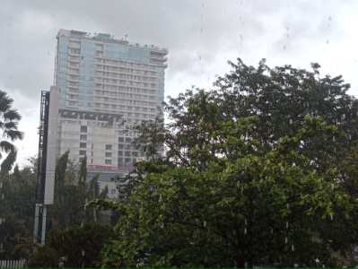 Hujan Deras Disertai Angin Kencang dan Petir Berpotensi Terjadi di Riau