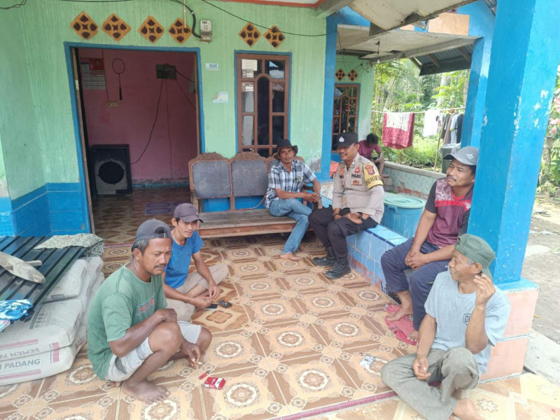 Polsek Tempuling Ajak Masyarakat Desa Mumpa Amankan Pelaksanaan Kampanye Pilkada