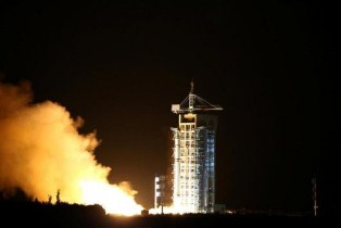 Satelit Komunikasi Pertama Berkemampuan Tinggi Cina Diluncurkan