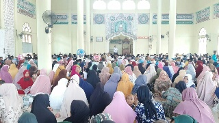 Awalnya Andi Putra Mengira Warga yang Hadir di Desa Petai Sedikit, Ternyata Membludak 