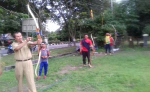 Bupati Siak Tinjau Anak-anak Siak Berlatih Memanah