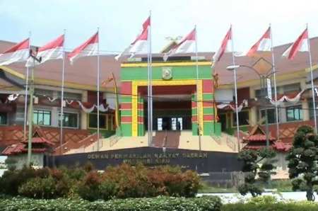 208 Pegawai Setwan DPRD Riau Kembalikan Uang Kasus SPPD Fiktif, Hitungan BPKP Keluar Februari