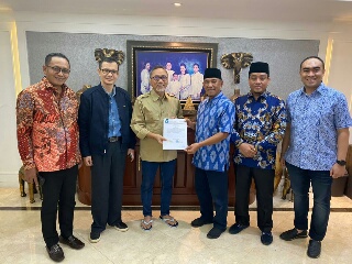 Dianggap Layak Tarung, PAN Terbitkan SK Dukungan Pilkada untuk Hafith Syukri-Erizal