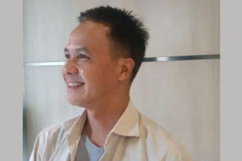 Jokowi Ngode Dukung Tokoh Berambut Putih, Ganjar Pranowo Malah Pamer Rambut Hitam