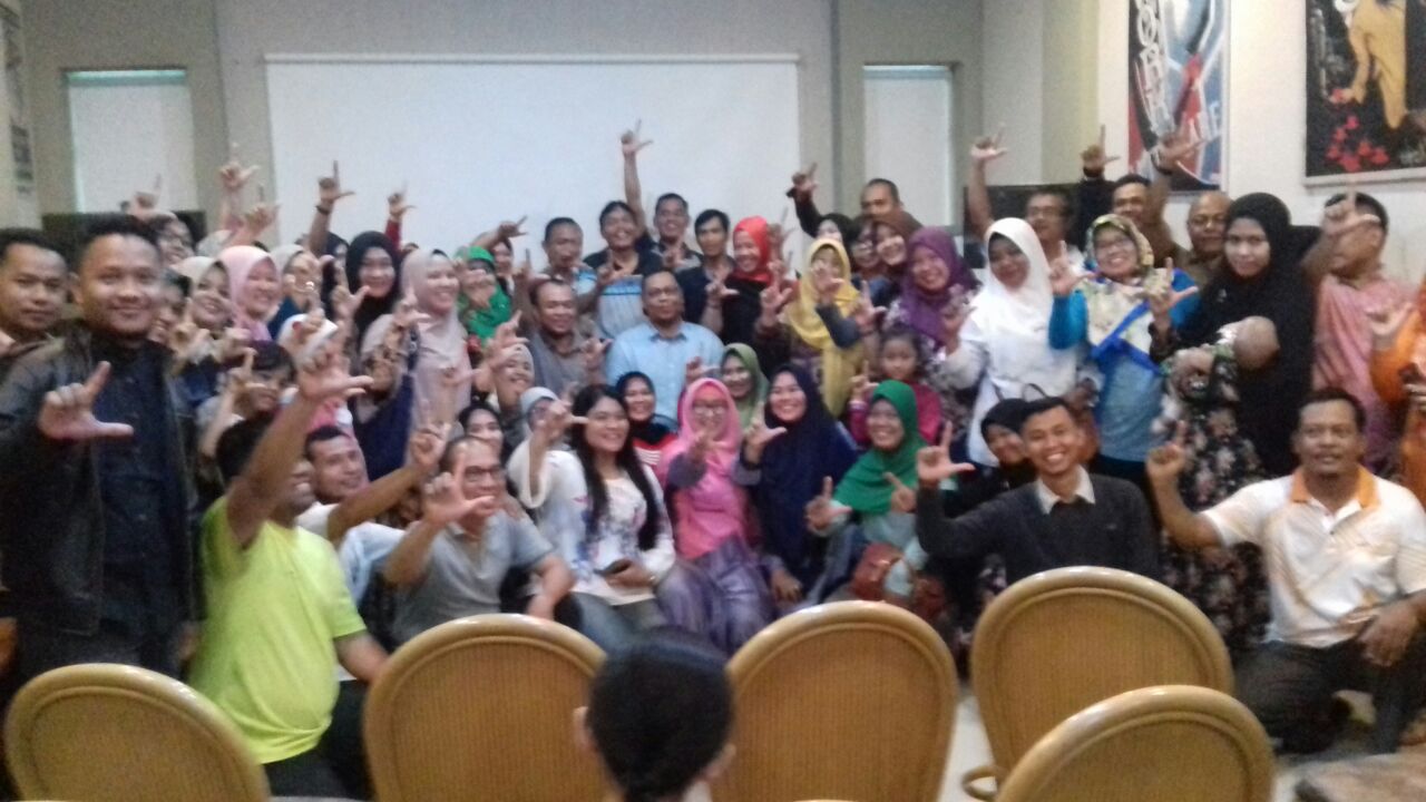 Tak Perlu SPTJM Gubri, SK Honorer K2 Pemprov Riau Jadi Kado Ultah LE ke 47