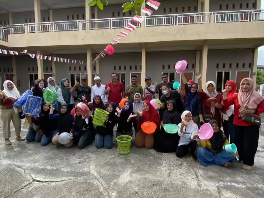 Bersatu dalam Keceriaan, Warga Lorong Vinus Indah Tembilahan Semarakkan Kemerdekaan Dengan Berbagai Lomba