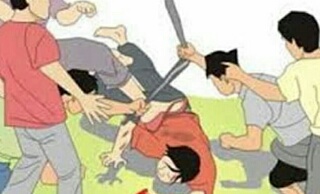 Karena Piutang, Ros Dianiaya dengan Sebilah Parang Hingga Terkapar