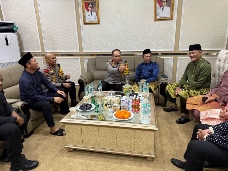 Hari Terakhir Open House Walikota Pekanbaru Dihadiri Gubernur-Kapolda Riau