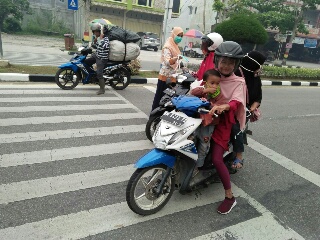 Puluhan Warga Siak Terpapar ISPA, Direktur RSUD Anjurkan Kurangi Aktivitas  di Luar Rumah