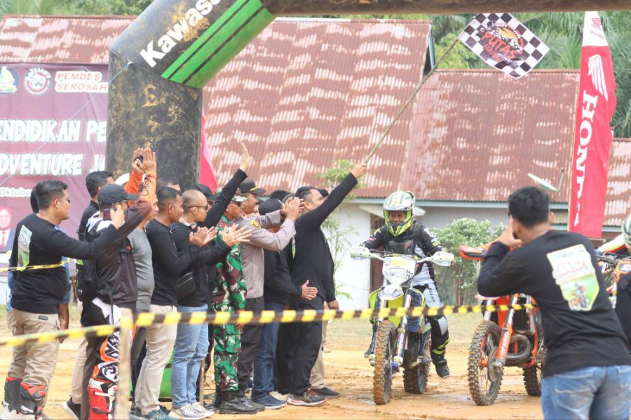 Cooling System Pilkada Damai 2024, Kapolres Kuansing Gelar Baksos Jelajah Alam Serosah