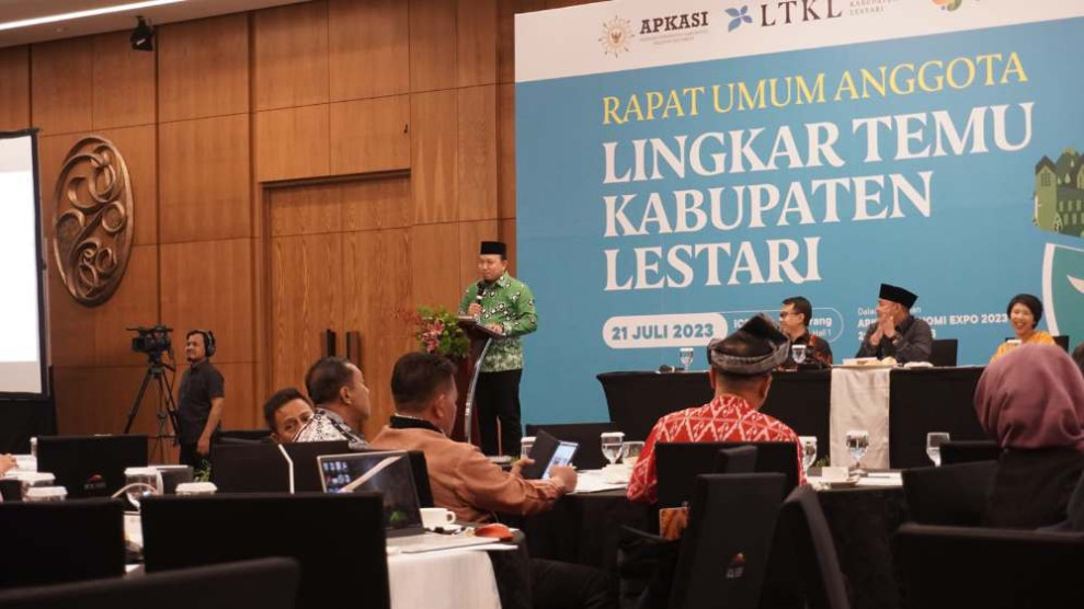 Peringati HUT LTKL ke 6, Wabup Husni Selamat Bekerja Kepala Sekretariat Baru