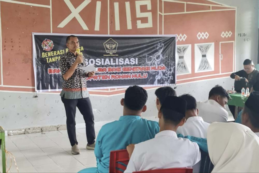 Satresnarkoba Polres Rohul Sosialisasi Anti Narkoba dan Pilkada Damai di SMA Muhammadiyah