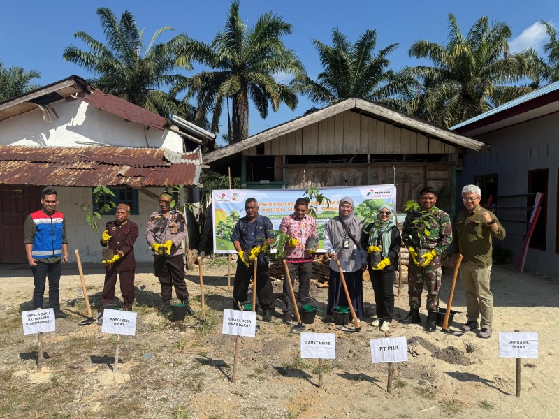Kolaborasi PHR dan Masyarakat Minas Ciptakan Lingkungan Hijau