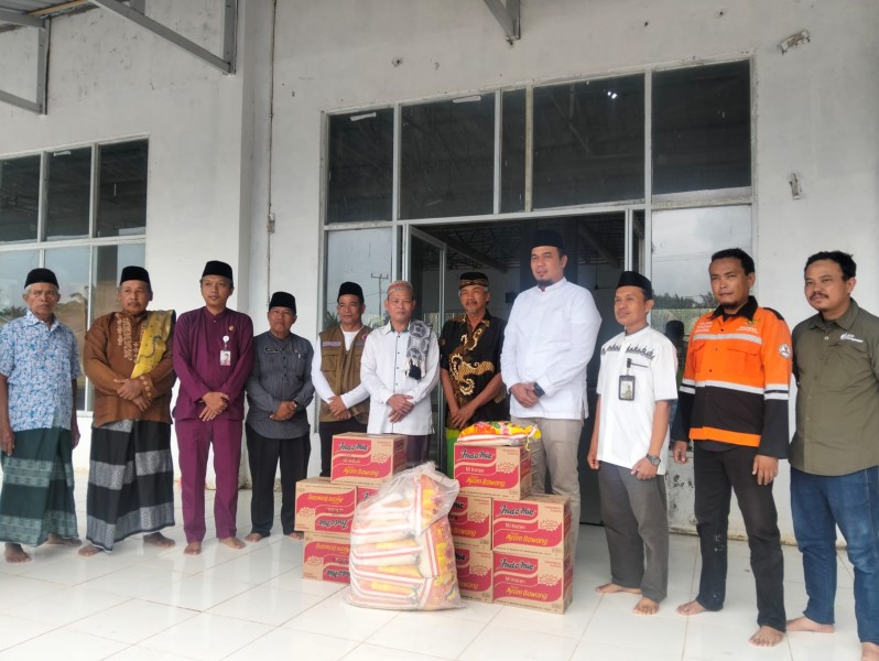 Bupati Inhu Bantu Warga Terdampak Banjir, Bukti Pemerintah Hadir untuk Rakyatnya
