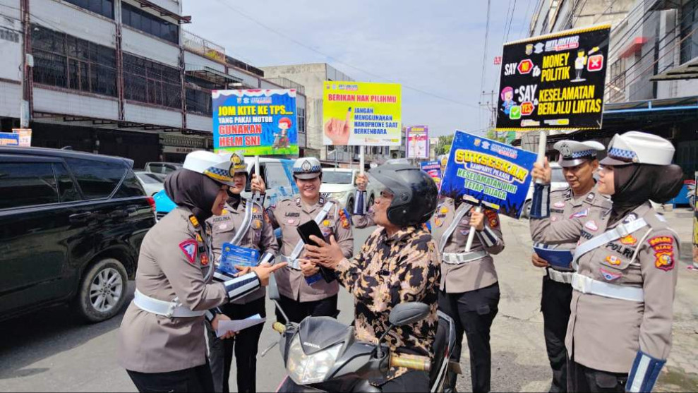 Melalui Operasi Zebra Lancang Kuning, Ditlantas Polda Riau Ajak Pengendara Tingkatkan Kamtibmas