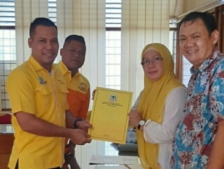 Diwakili Tim, Akhirnya Syamsuar Resmi Mendaftar sebagai Calon Ketua Golkar Riau 