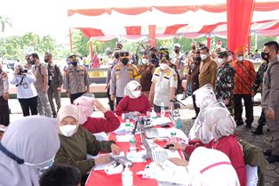 Polda Riau Gelar Vaksin Merdeka, Kapolda: Tren Positifity dari 31 Persen Menjadi 6 Persen