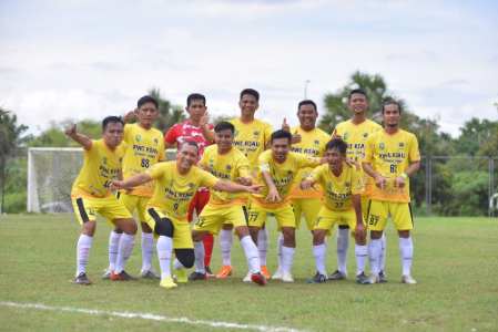 Sepakbola PWI Riau Cukur Sumsel 4-0 