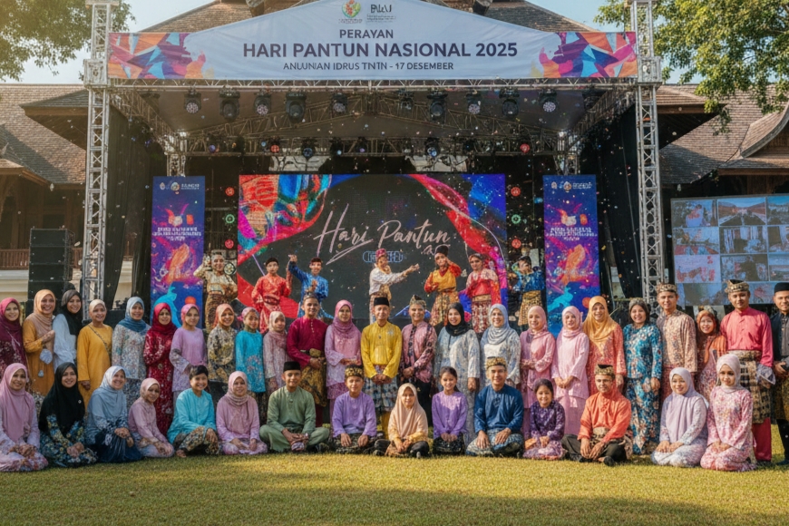 Pemprov Riau Rancang Acara Sambut Hari Pantun Nasional 2025