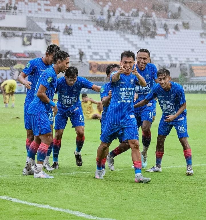 Hujan Gol di Jakabaring, PSPS Pekanbaru Permalukan Sriwijaya FC 5-2