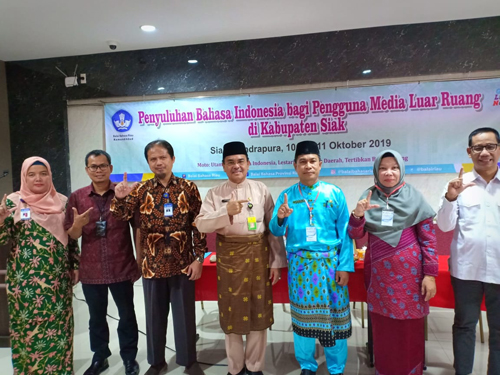 Kepsek Diminta Benahi Penggunaan Bahasa di Sekolah