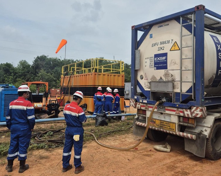 Sinergi PHR dan Pertamina Lubricants Wujudkan Injeksi Perdana Surfaktan PHR24 di Proyek CEOR Balam South